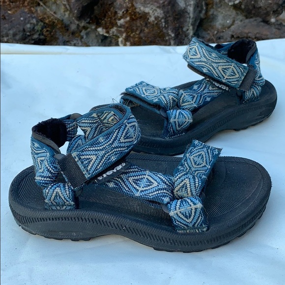 cute teva sandals